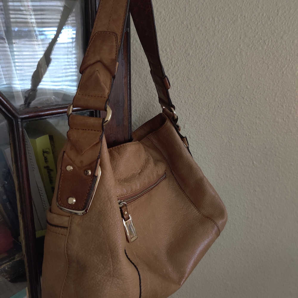 B. Makowsky Tan Leather Bag with Gold Hardwarw